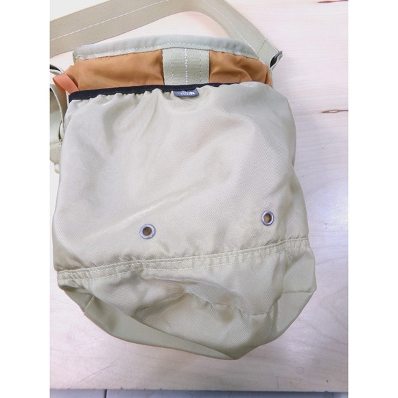 The North Face Lightweight Chalk Sports Climbing Bag Shoulder Bag - Picture 4 of 9